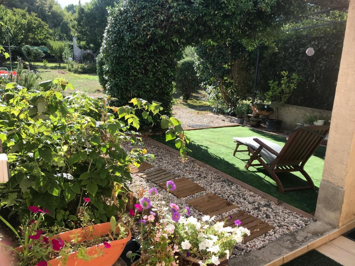 Chambre Et Salle De Bain Prive S'Ouvrant Sur Terrasse, Jardin Et Cuisine D'Ete Quillan Bagian luar foto