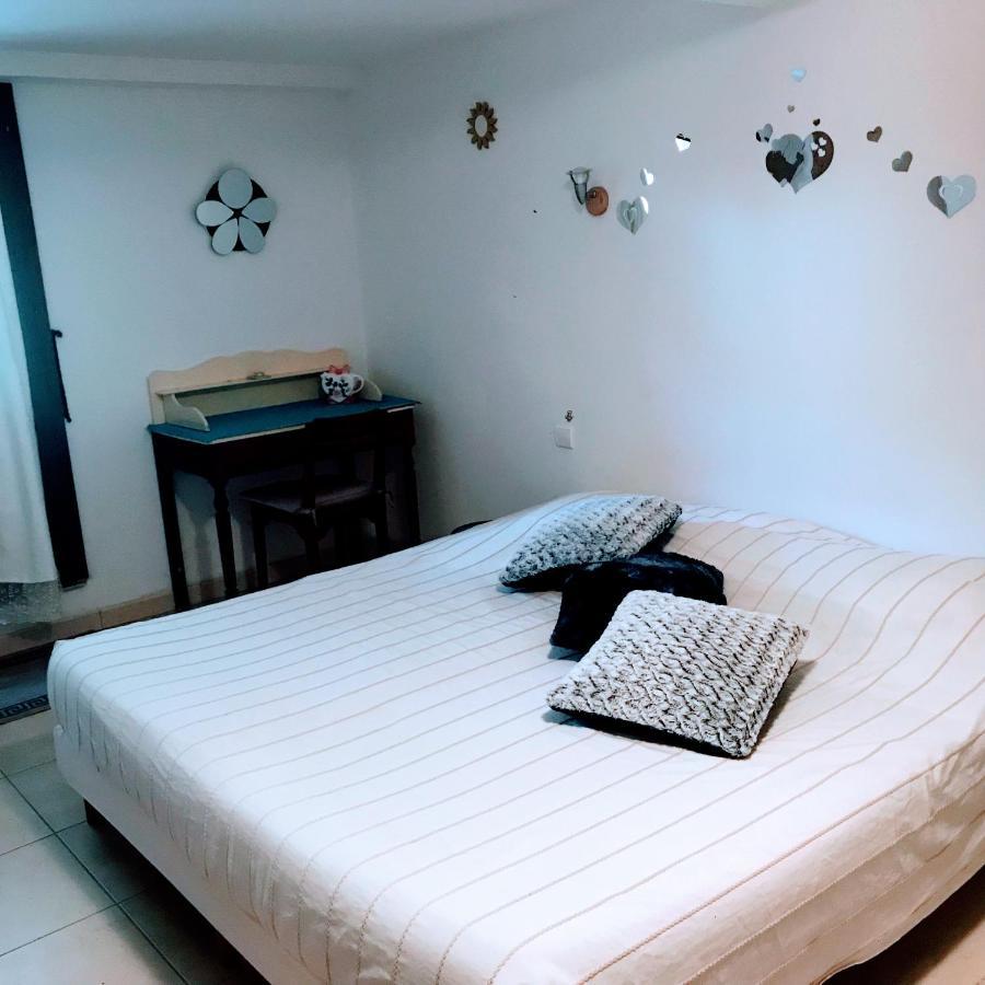 Chambre Et Salle De Bain Prive S'Ouvrant Sur Terrasse, Jardin Et Cuisine D'Ete Quillan Bagian luar foto